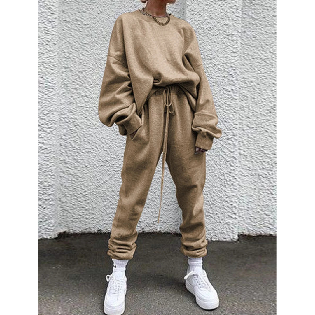 Joanna - Komplet damski elegancki - Dwuczęściowy zestaw z stylowymi detalami