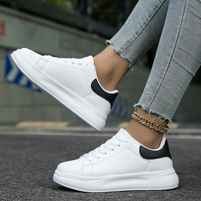 Damskie sneakersy z komfortową amortyzacją – stylowy krok każdego dnia