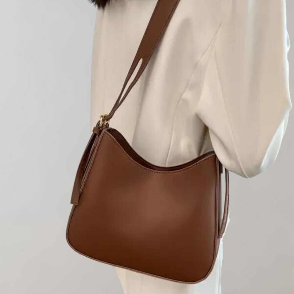 Naya – Minimalistyczna Torebka Crossbody