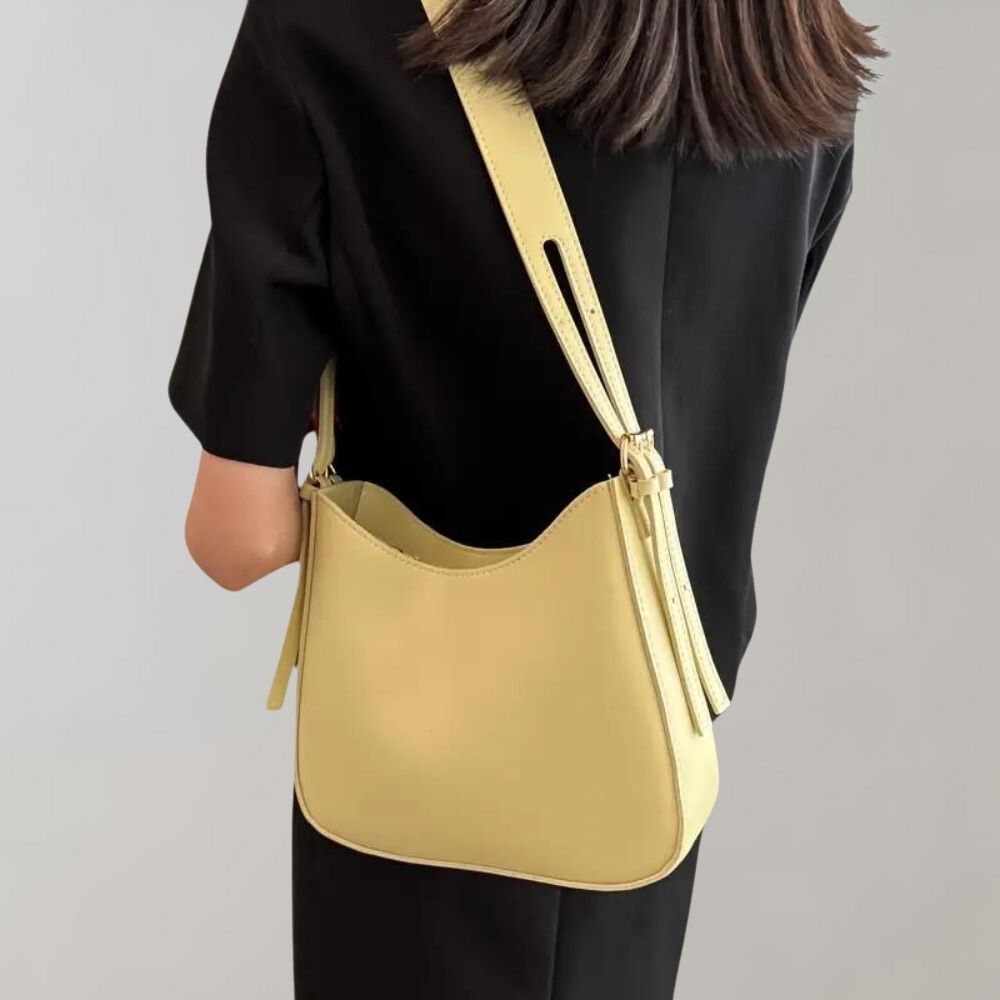 Naya – Minimalistyczna Torebka Crossbody
