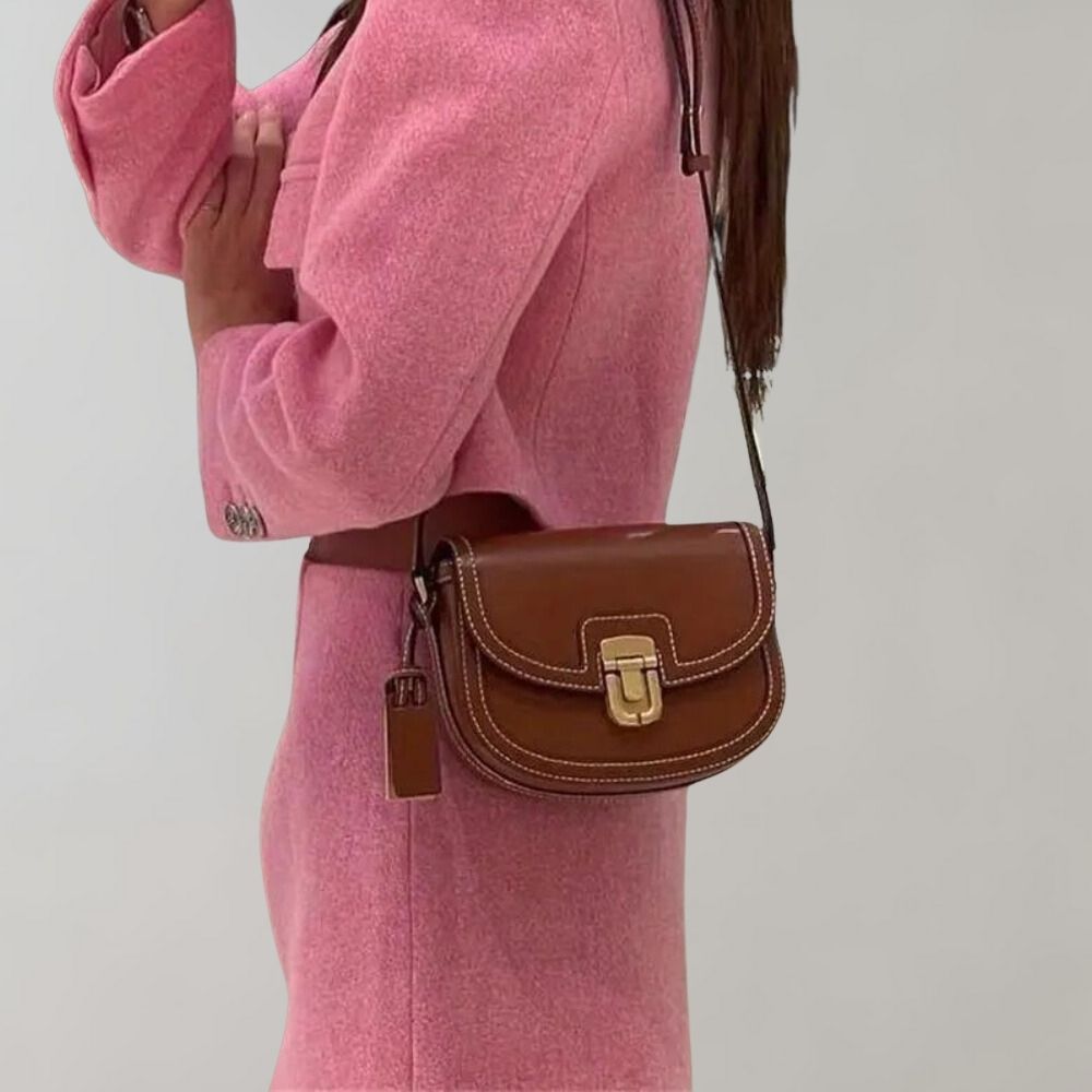 Sienna – Elegancka Torebka Crossbody z Klapką