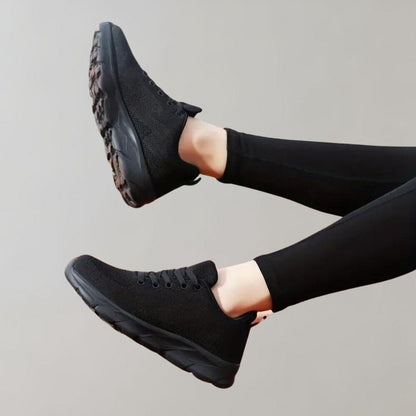 Oliwia | Lekkie przewiewne sneakersy damskie na jesień z dzianiny o sportowym fasonie