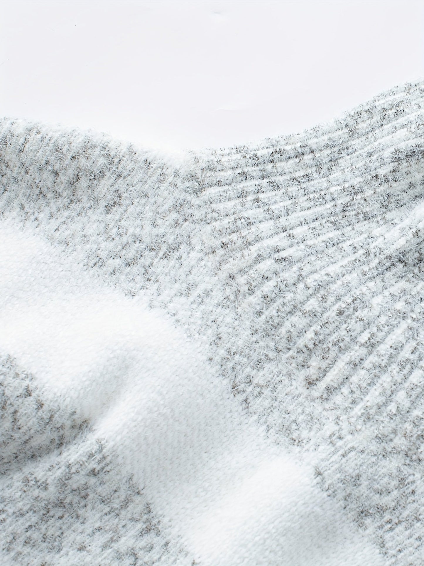 Julia | Sweter w paski z golfem damski