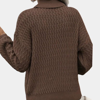 Hania | Lekki oddychający sweter damski na jesień z dzianiny z golfem w dopasowanym kroju