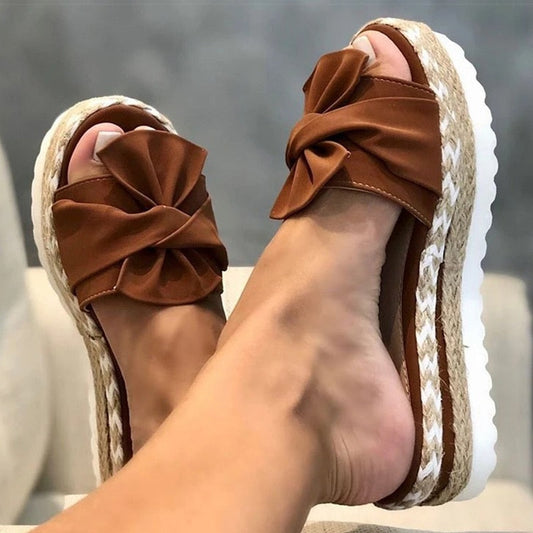 Lena – Damskie Sandały z Kokardą