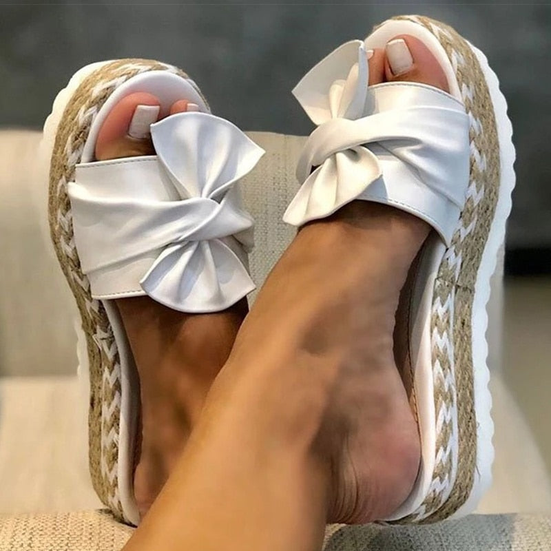 Lena – Damskie Sandały z Kokardą