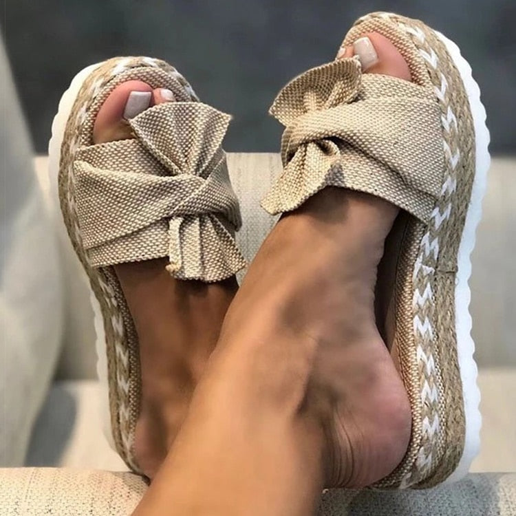 Lena – Damskie Sandały z Kokardą