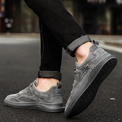 Adam - Klasyczne Zamszowe Sneakersy