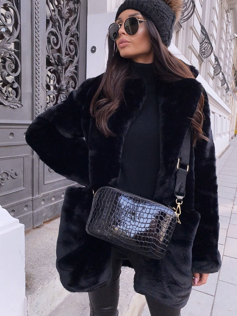 Milena Faux Fur Płaszcz na Wiosnę – Idealny na Chłodniejsze Dni