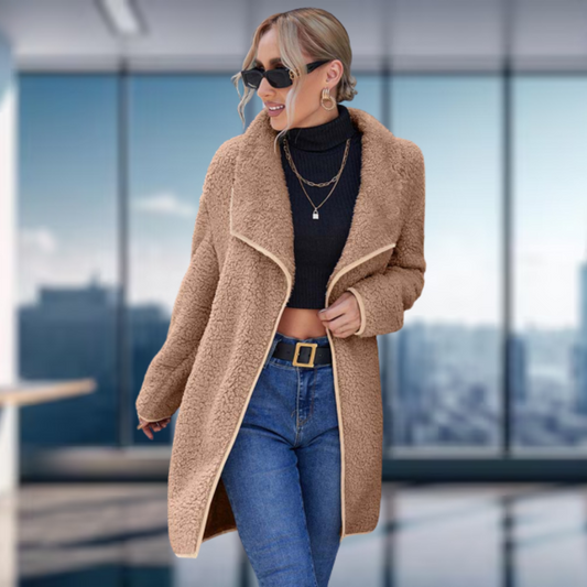 Paulina Kurtka na Wiosnę z Komfortowego Materiału