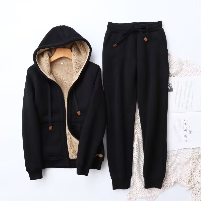 Aspen | Zimowy zestaw z hoodie i joggerami damski