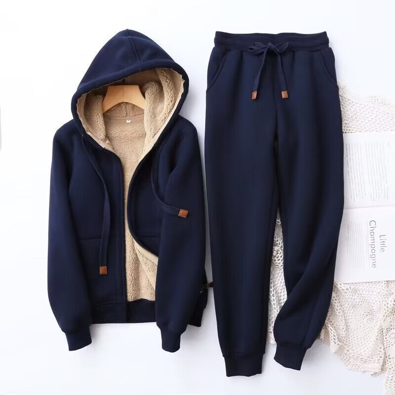 Aspen | Zimowy zestaw z hoodie i joggerami damski