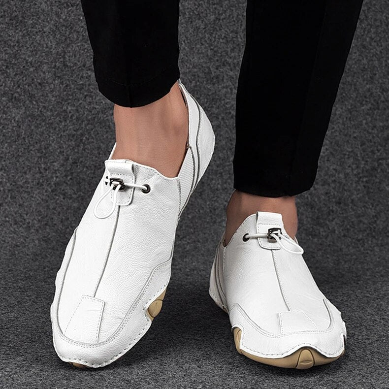 Męskie loafersy ze skóry naturalnej – klasyczna elegancja i wygoda na co dzień